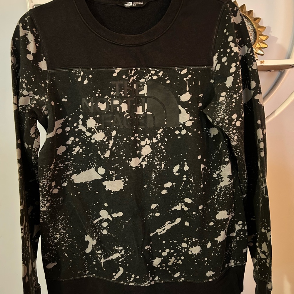 The North Face Women’s Small S Pullover Crewneck Splatter Print Sweatshirt Black
